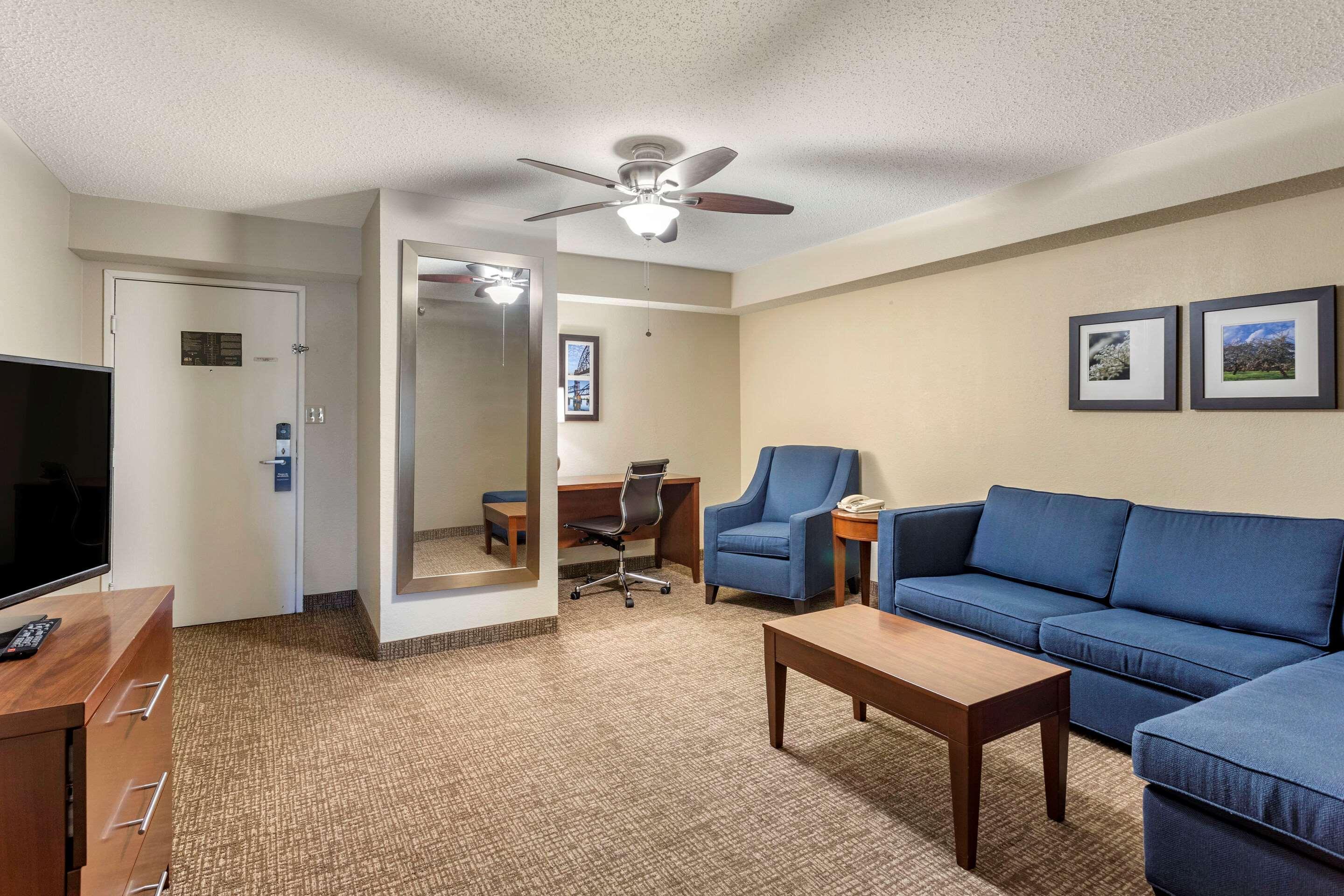 Comfort Inn & Suites Airport Литъл Рок Екстериор снимка