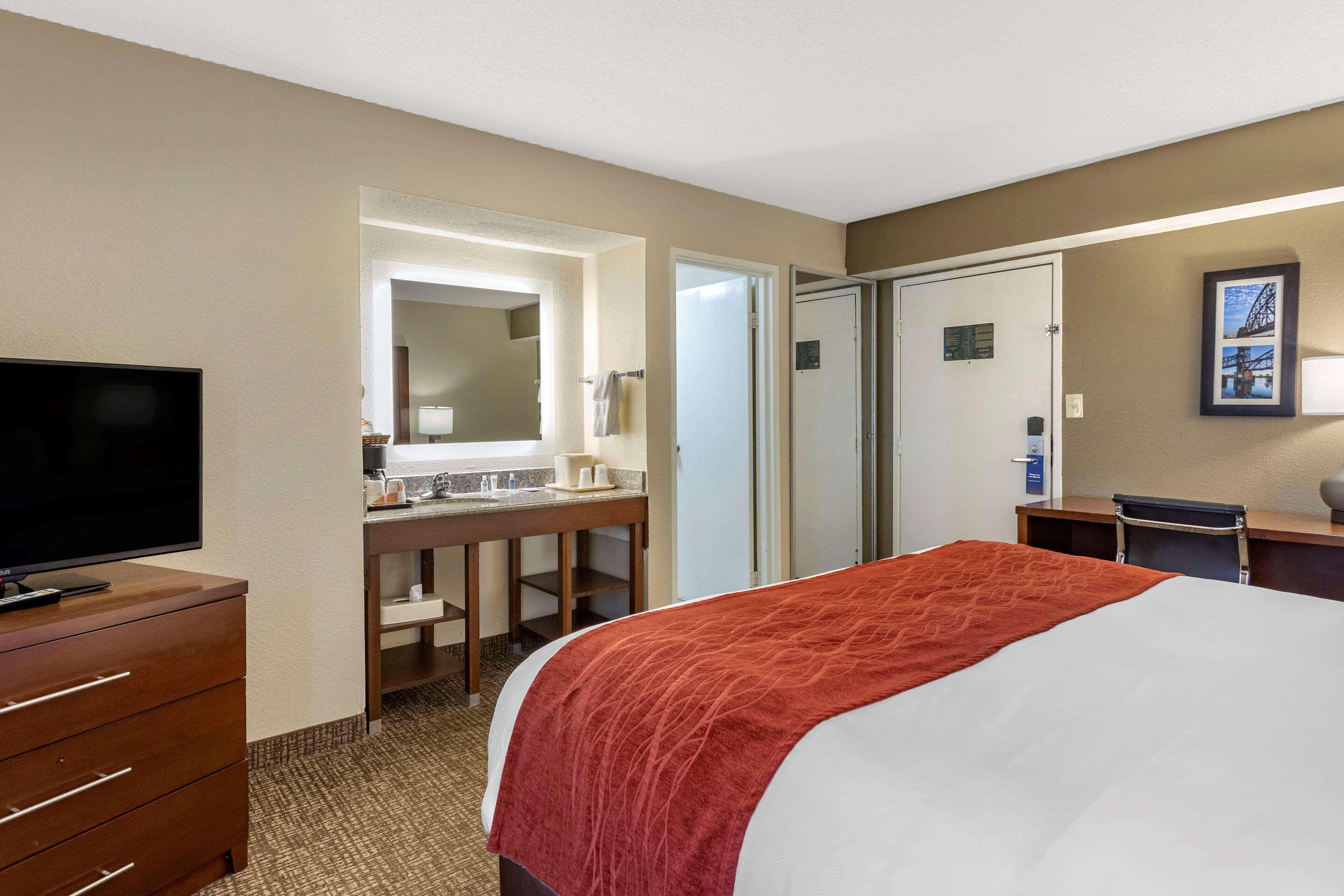 Comfort Inn & Suites Airport Литъл Рок Екстериор снимка