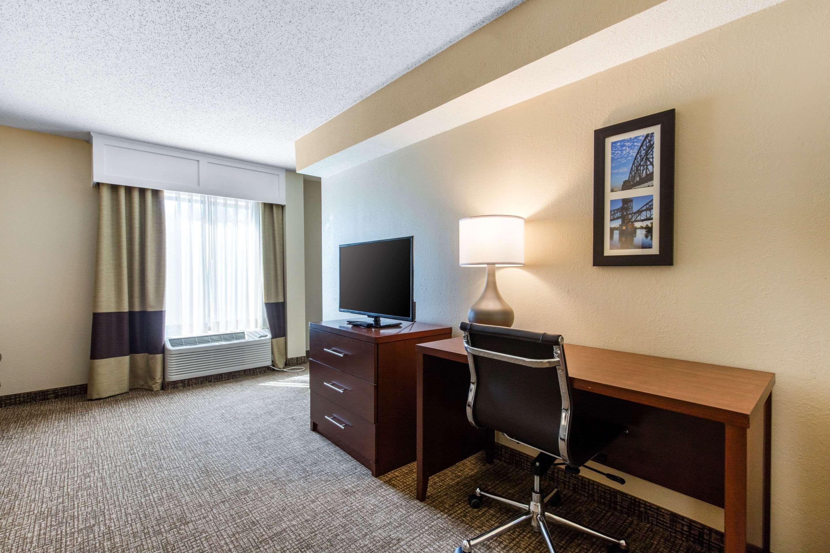 Comfort Inn & Suites Airport Литъл Рок Екстериор снимка