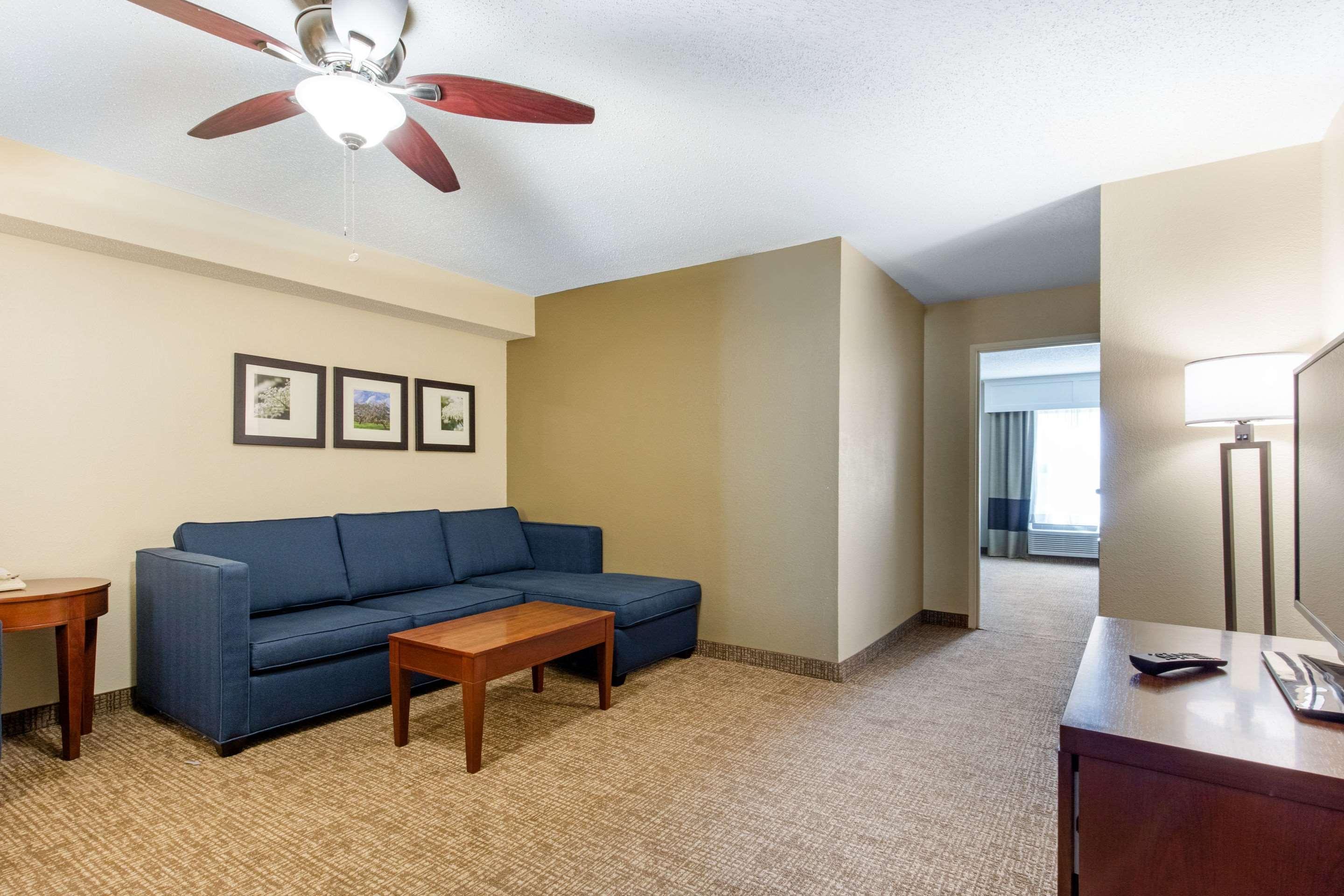 Comfort Inn & Suites Airport Литъл Рок Екстериор снимка